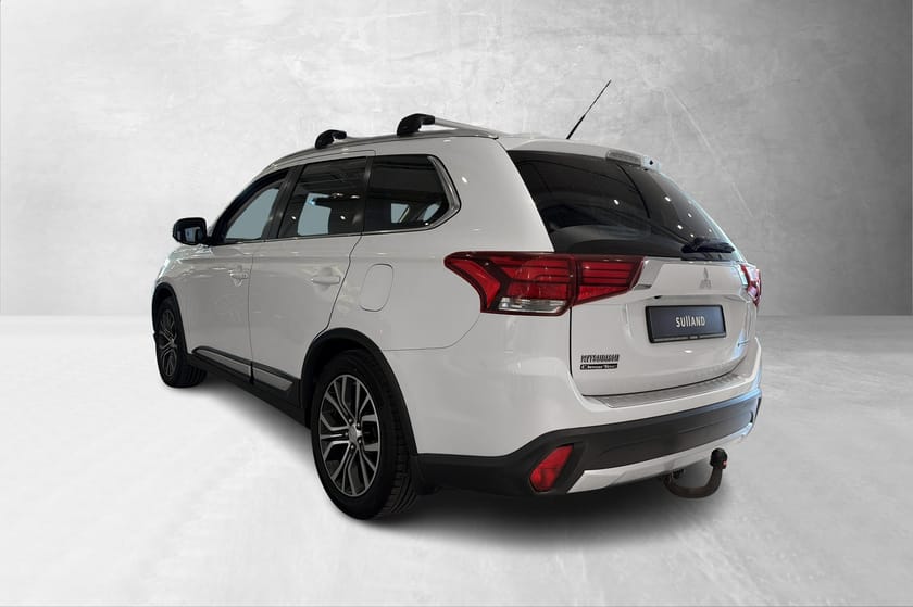 Bilde 3 av Mitsubishi Outlander 7-Seter | 4WD | Instyle+| Diesel