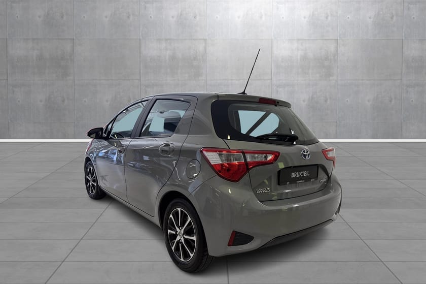 Bilde 3 av Toyota Yaris Hybrid Active Go