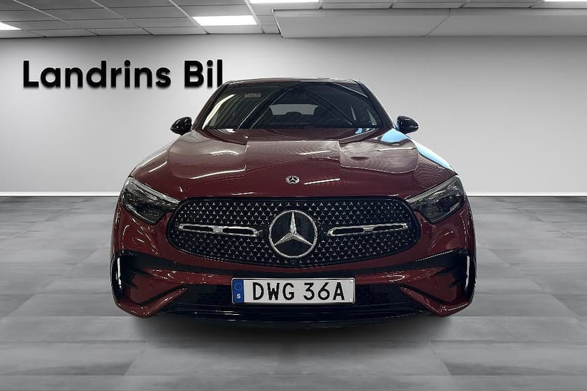 Bild 2 av Mercedes-Benz GLC 220 d Coupé 4MATIC AMG Line Premium Night
