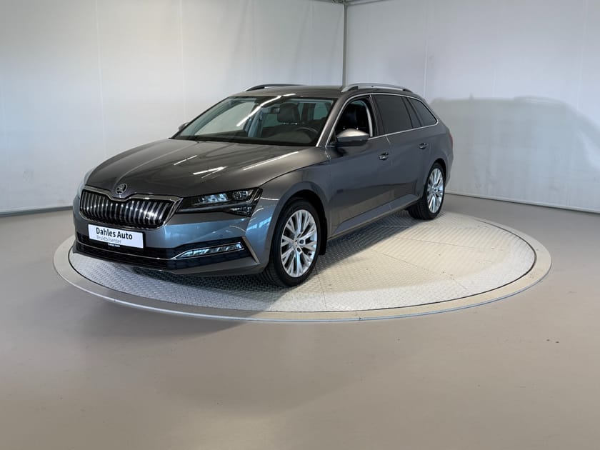Bilde 2 av Škoda Superb iV Combi 1,4 Style PHEV DSG ACC/Krok/Kam/El.sete/Webasto/Crystal