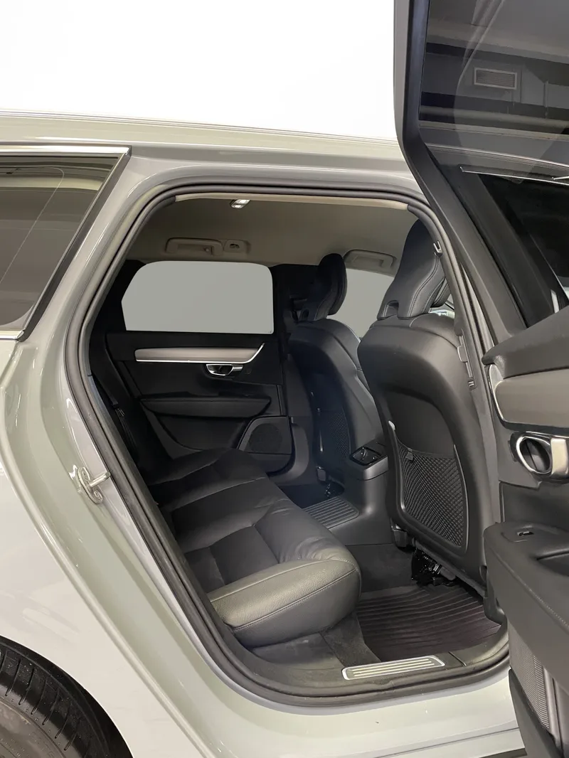 Bild 14 av 16 – Volvo V90 T6 Core Edition II