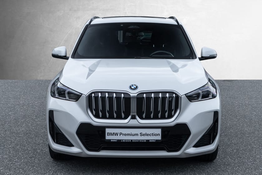 Bilde 4 av BMW iX1 xDrive30 Fully Charged M-Sport Pano A.Cruise H/K HUD