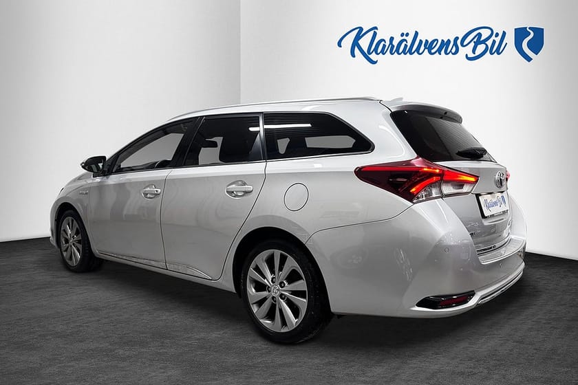 Bild 3 av Toyota Auris Touring Sports Hybrid Executive Euro 6 (136hk) Navi