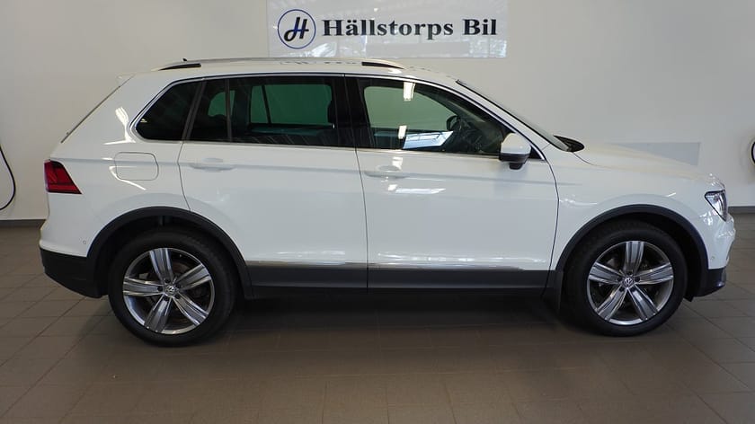 Bild 2 av Volkswagen Tiguan 2.0 TDI/4Motion/INFÄLLBAR DRAG/B-KAMERA/ELBAKLUCKA