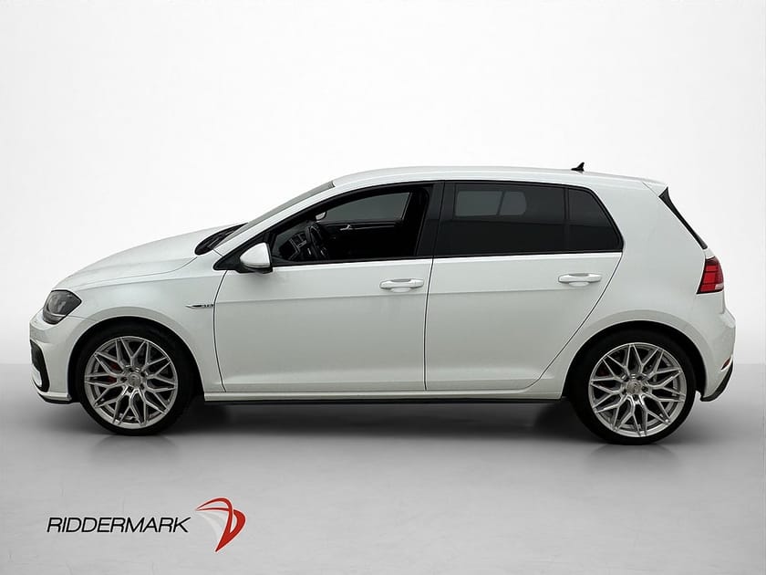 Bild 4 av Volkswagen Golf  GTD Cockpit Värmare Dyn-audio 184hk