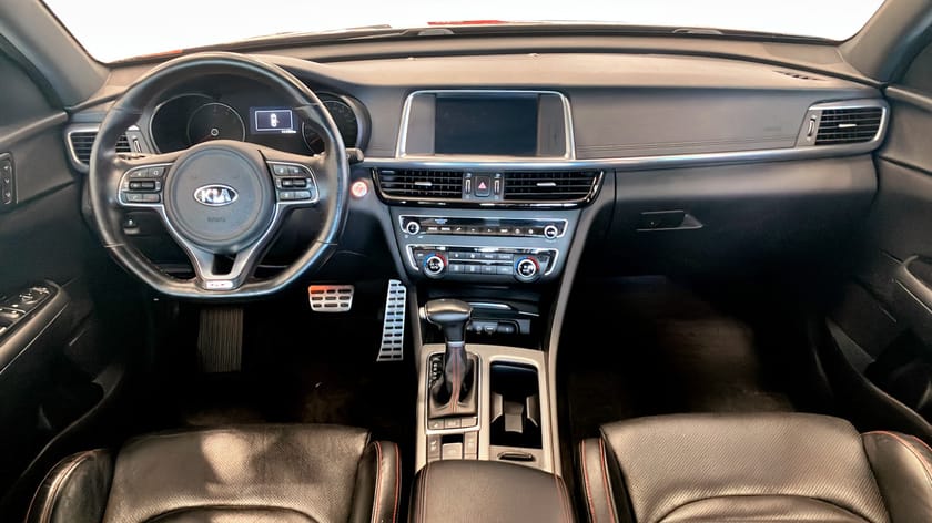 Bild 4 av Kia Optima GT | 2.0 Turbo Automatisk |Pano|Backkamera|