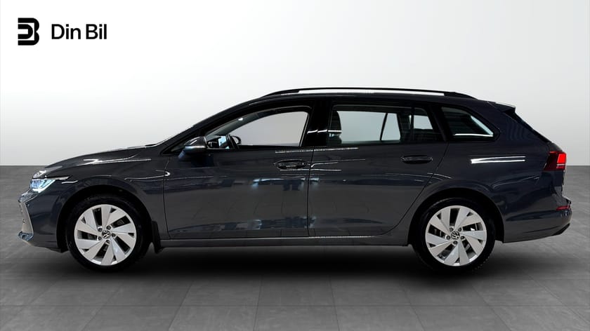 Bild 2 av Volkswagen Golf Sportscombi Kombi 1.5 eTSI 150hk Drag Vinterpaket Carplay