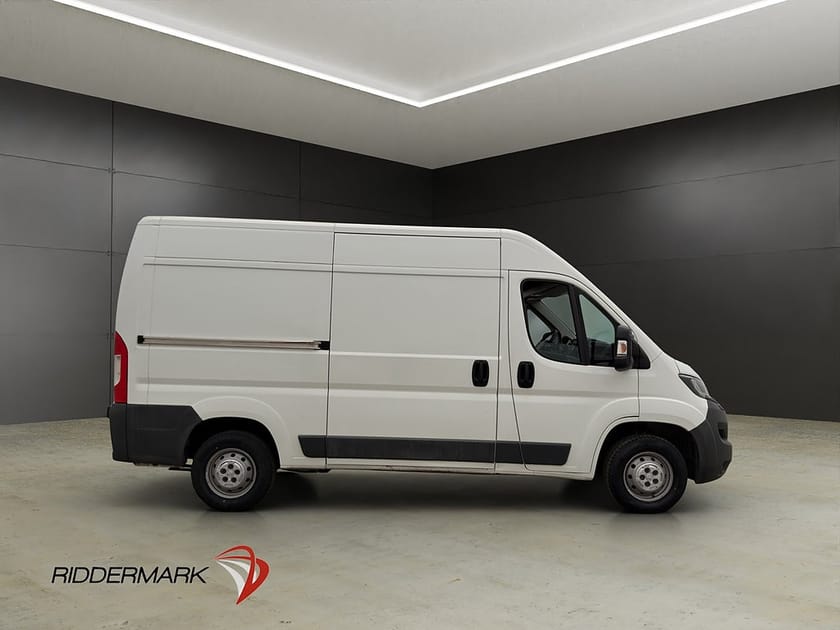 Bild 2 av Peugeot Boxer Van L2H2 2.2HDi 150hk Värmare Drag B-Kamera MOMS