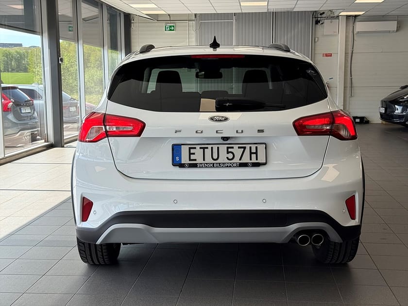 Bild 3 av Ford Focus Active 1.0 AWD Automat Launch Kamera *En ägare*