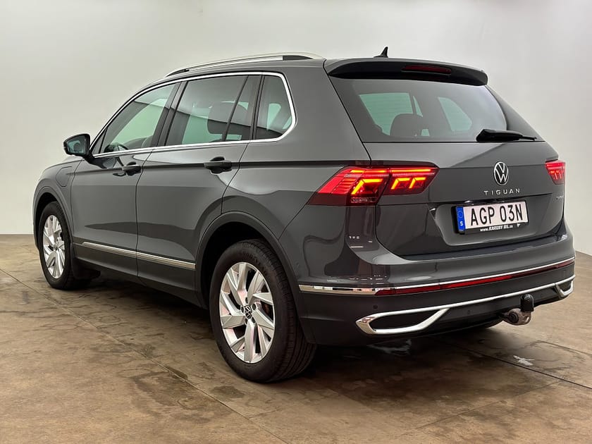 Bild 4 av Volkswagen Tiguan eHybrid 1.4 TSI 245hk Elegance Backkamera Drag Navi