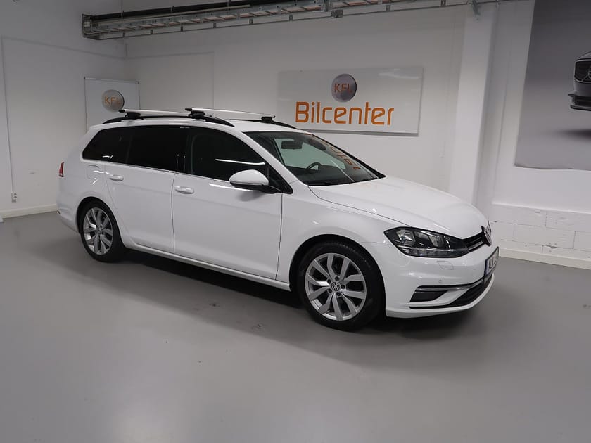Bild 4 av Volkswagen Golf Sportscombi 1.5 TSI GT V-Däck ingår Drag-Värmare-CarPlay-AdaptivFH-