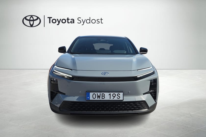 Bild 2 av Toyota C-HR+