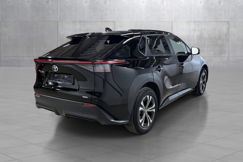 Bilde 4 av Toyota bZ4X AWD Active Tech
