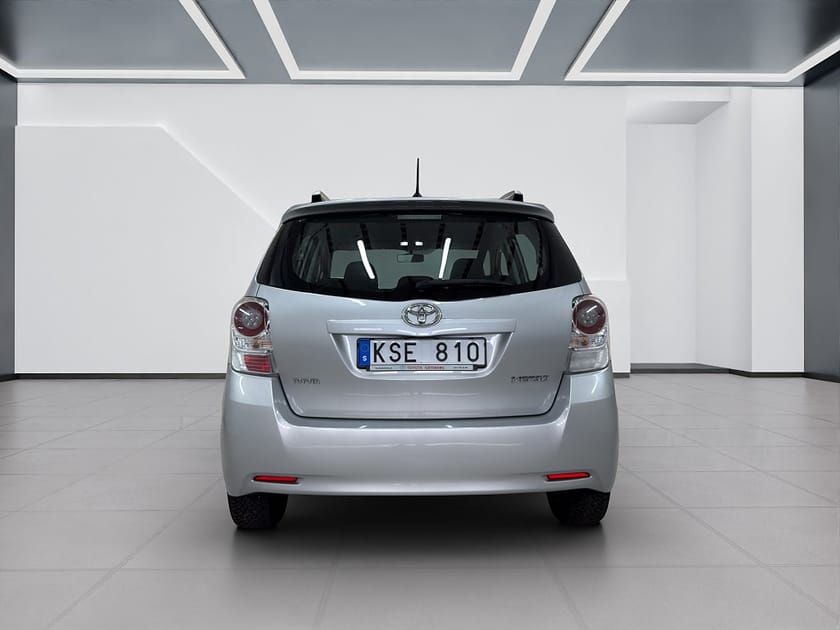 Bild 5 av Toyota Verso 1.8 Valvematic/Ny Besiktad/Ränta 1.95%