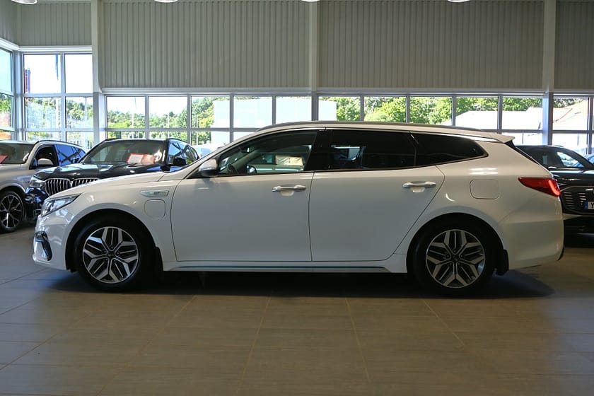 Bild 2 av Kia Optima Sport Wagon Plug-in Hybrid SW Advance Plus Drag