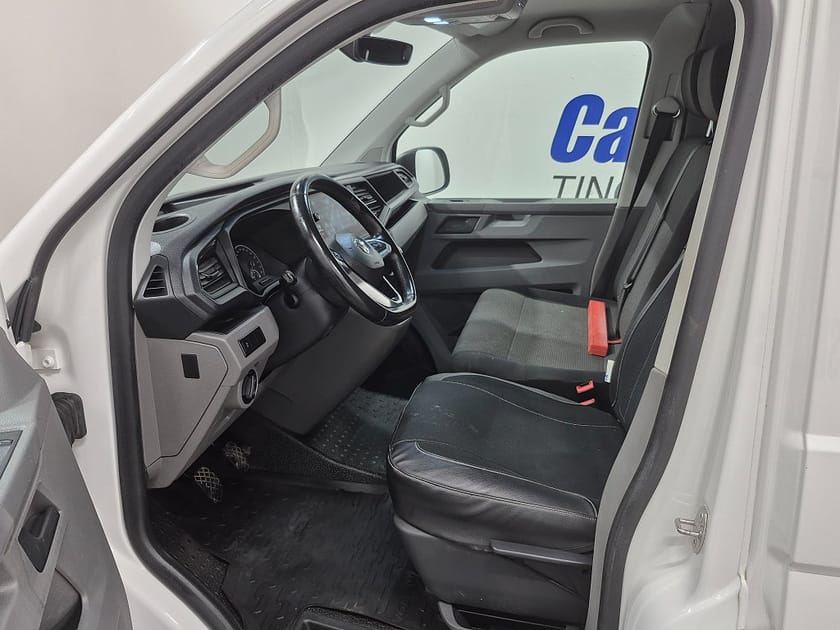 Bild 2 av Volkswagen Transporter T30 LÅNGT SKÅP TDI 150HK