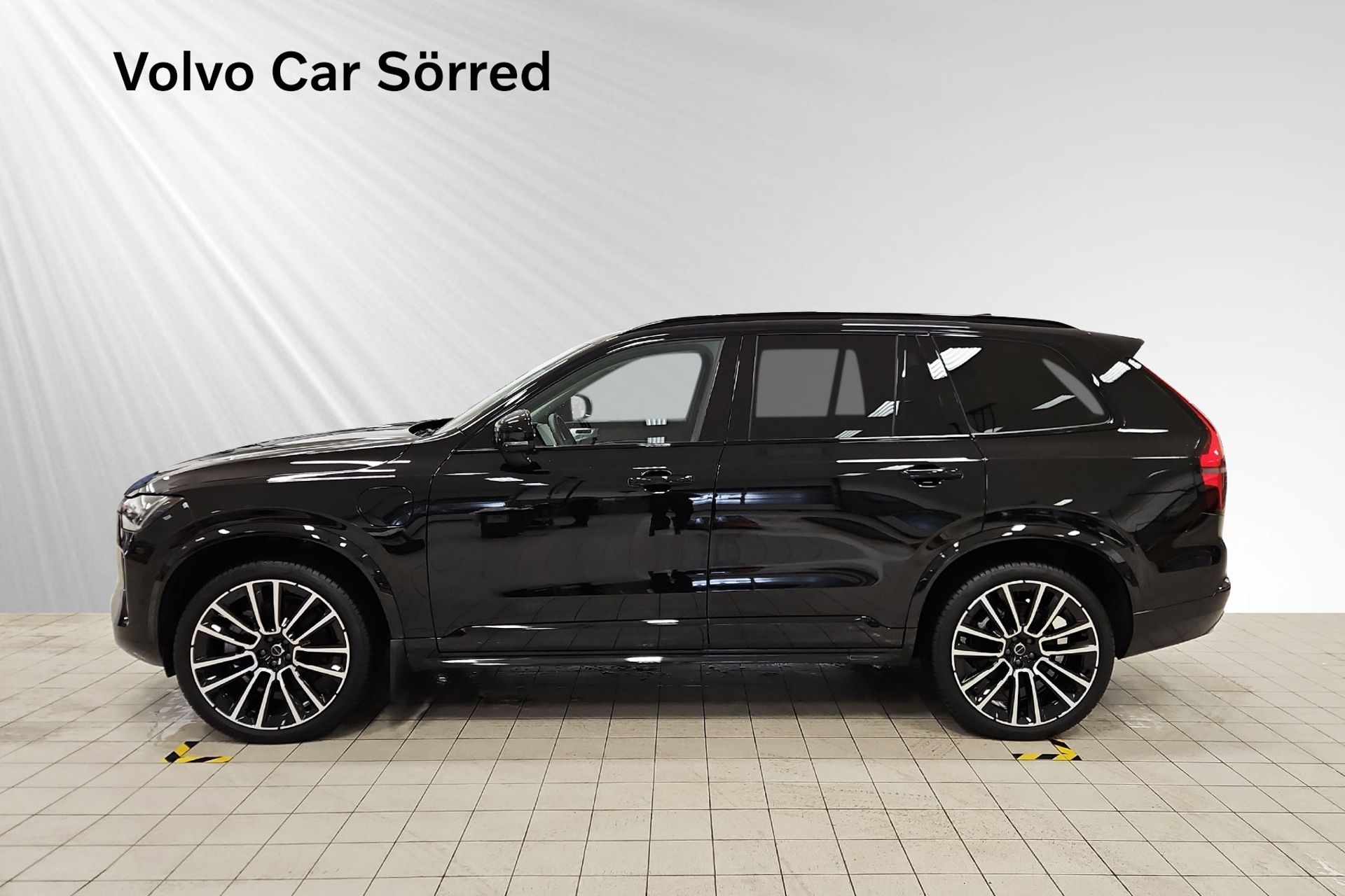 Volvo XC90 T8 Ultra Dark, Drag 2026, photo 3/10