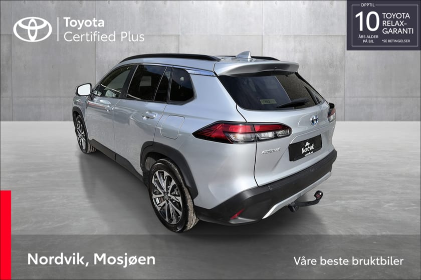 Bilde 2 av Toyota Corolla Cross Hybrid AWD-i Excecutive