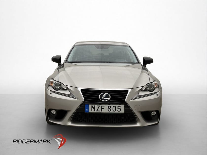 Bild 2 av Lexus IS 300h 223hk Sport Kamera Navi Rattvärme