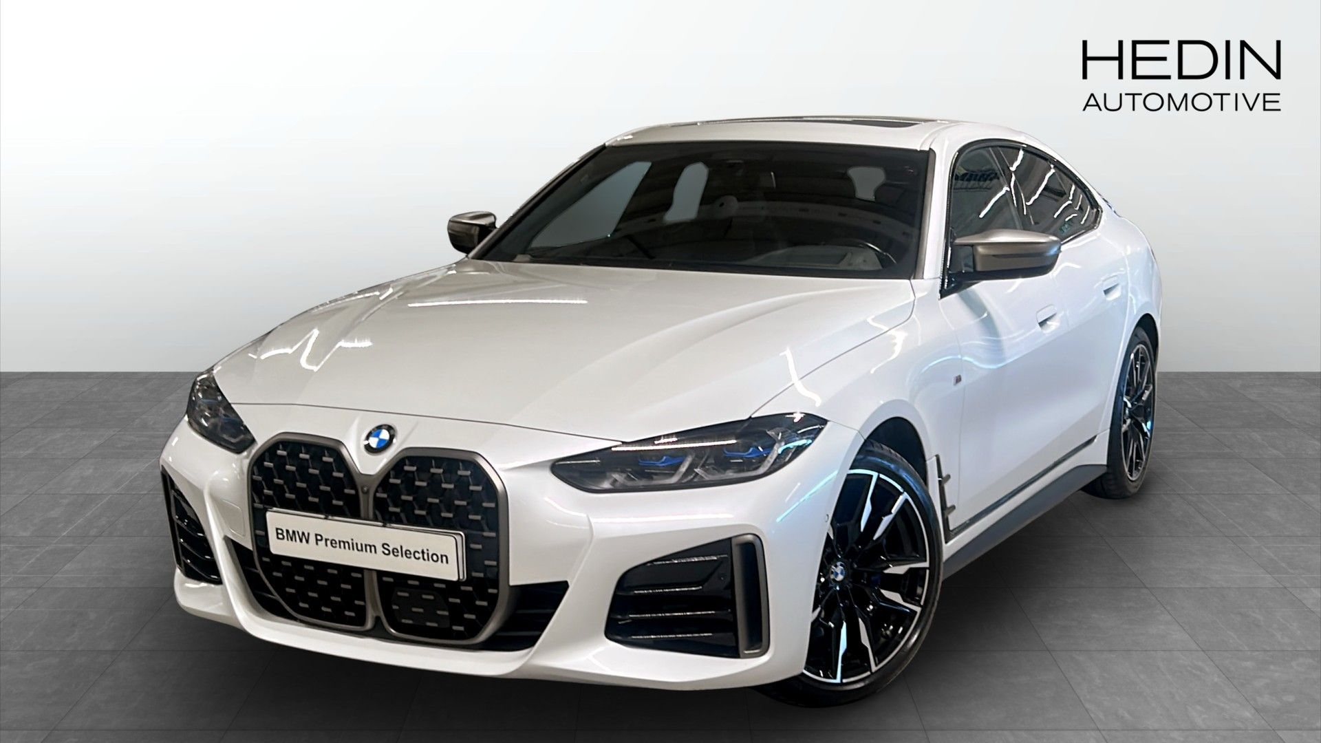 BMW M440i