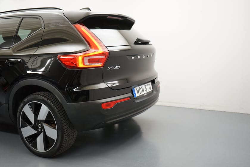 Bild 3 av Volvo XC40 Recharge Core Edition, Baklucka elmanövrerad