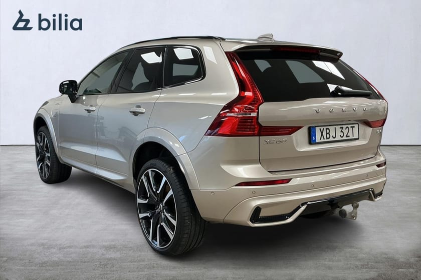 Bild 2 av Volvo XC60 T8 Ultra Dark 22” B&W Luftfjädring Drag Massagestolar