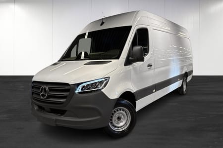 Mercedes-Benz Sprinter 317 CDI RWD Panel Van