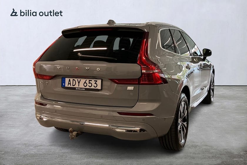 Bild 4 av Volvo XC60 Recharge T6 AWD Core Edition Panorama 360°kam Dragkrok