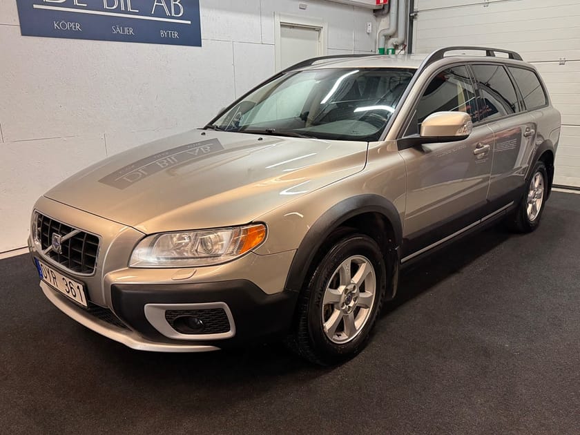 Bild 2 av Volvo XC70 D5 185hk AWD Geartronic Momentum|NYBESS|S&V|DRAG|