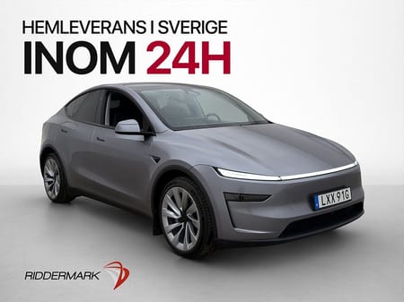 Tesla Model Y Long Range AWD Launch FSD ACC-Boost Svensksåld