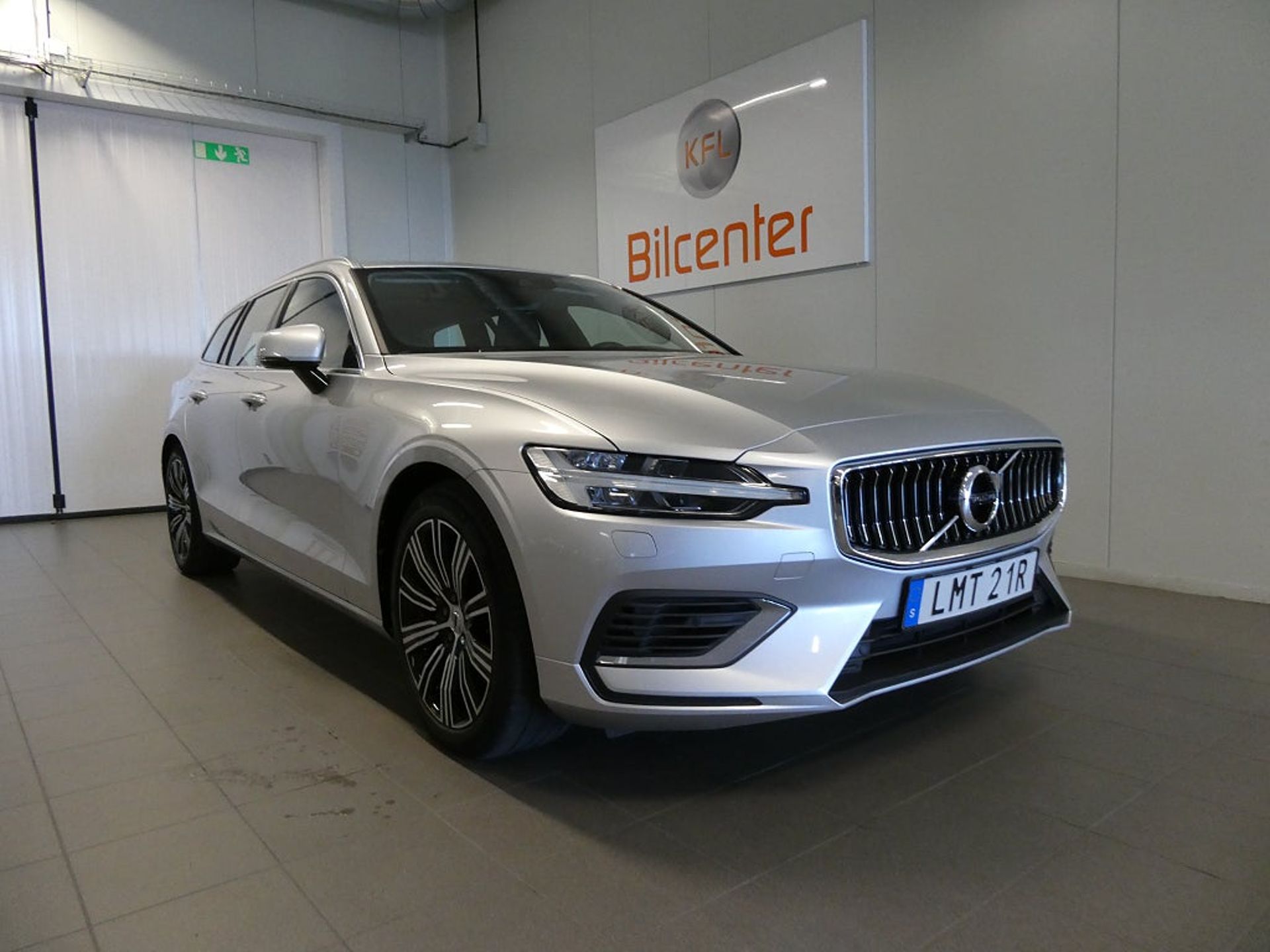 Volvo V60 Recharge T6 AWD 2021, bild 4/10