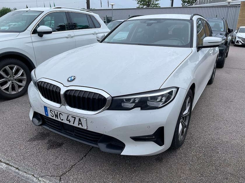 Bild 1 av BMW 320d xDrive Touring 190HK 4x4 Sportline