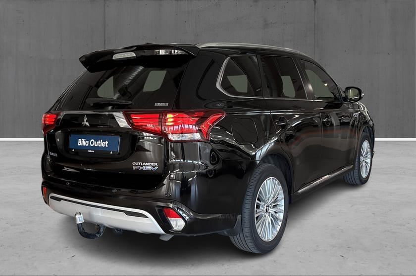 Bilde 5 av Mitsubishi Outlander PHEV Instyle+ Skinn, ACC, 360 kamera, H.feste