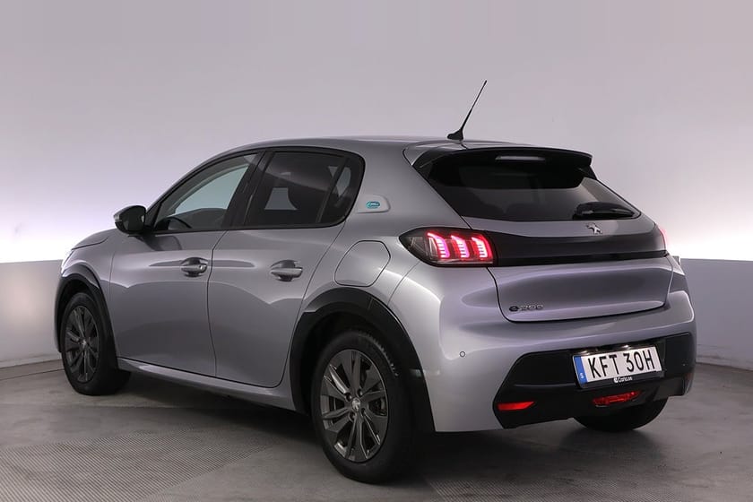 Bild 4 av Peugeot e-208 Allure Kamera Tonade Rutor