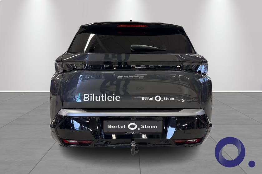Bilde 4 av Peugeot E-5008 Dual Motor GT Executive 4x4|7-Seter|Godt utstyrt