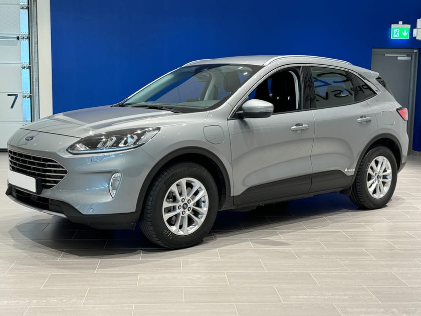Bild 2 av Ford Kuga Plug-In Hybrid Titanium PHEV 225hk Automat
