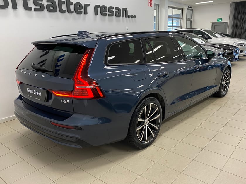Bild 4 av Volvo V60 T6 Plus Dark Edition