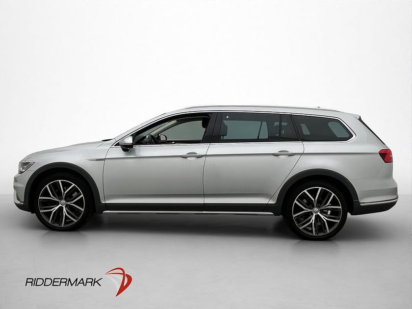 Bild 5 av Volkswagen Passat Alltrack GTS 4M 240hk Pano Dynaudi Cockpit