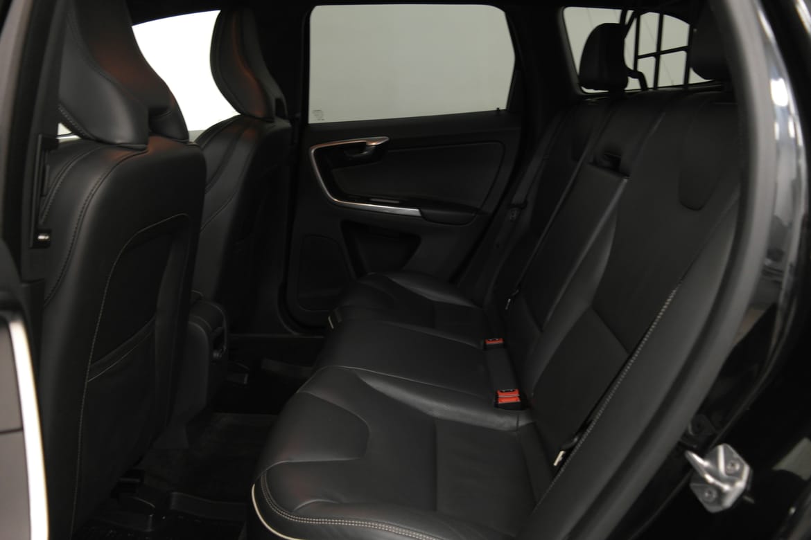 Volvo XC60 2017 - miniatyr 14