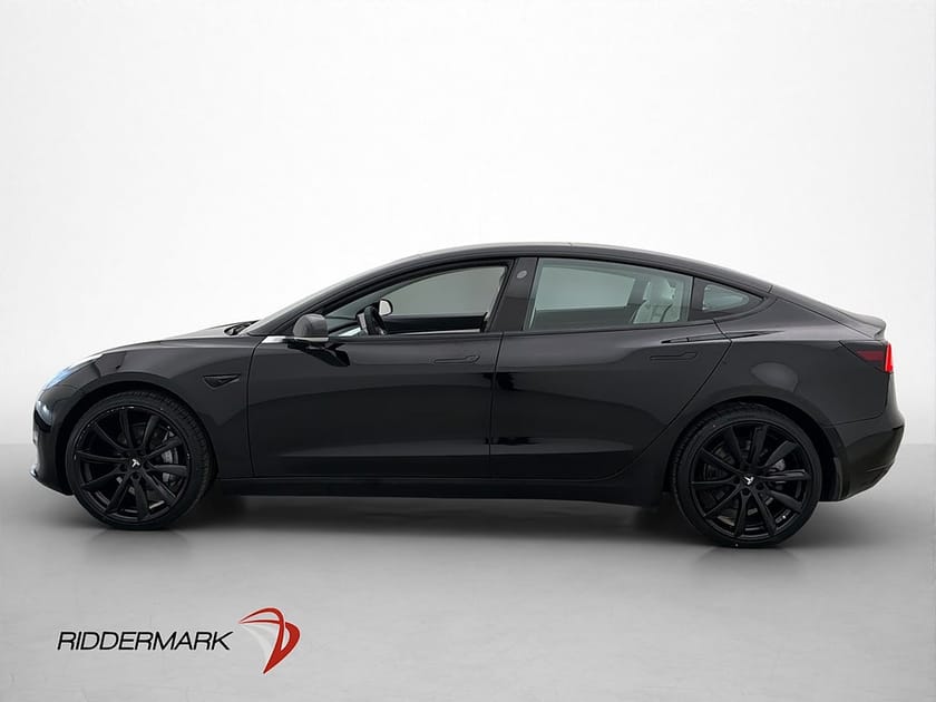 Bild 5 av Tesla Model 3 Standard Range Plus Ljus Interiör AP Sv-Såld