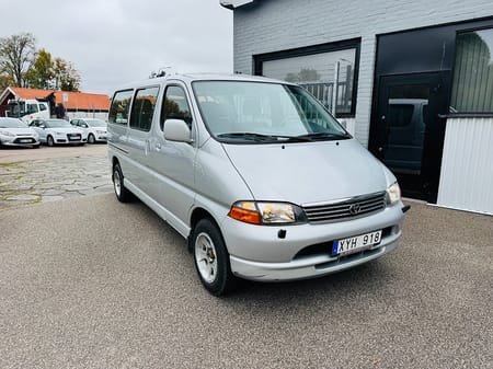 Toyota HiAce Minibuss