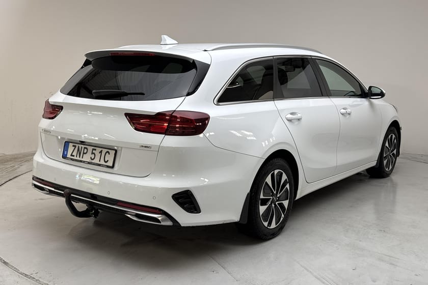 Bild 3 av Kia Ceed Sportswagon Plug-in Hybrid SW 141hk Advance Drag B-Kam