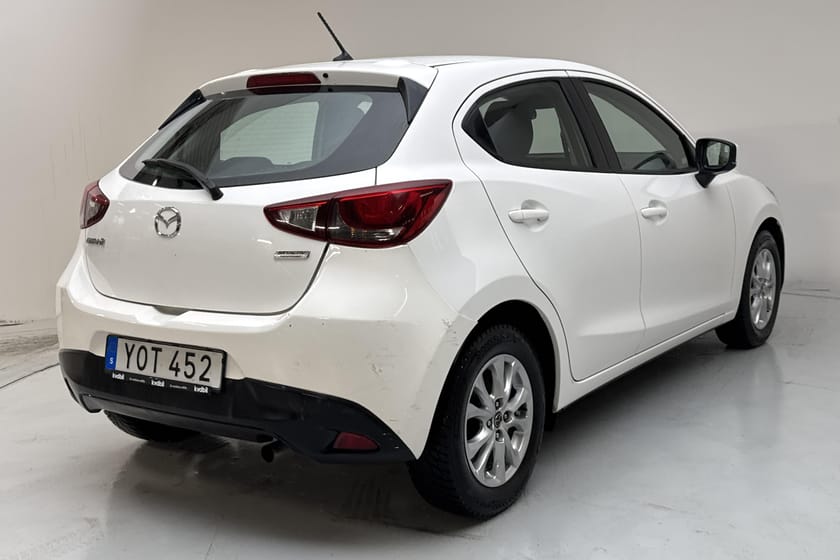 Bild 3 av Mazda 2 1.5 5dr (75hk) Core AC Farthållare