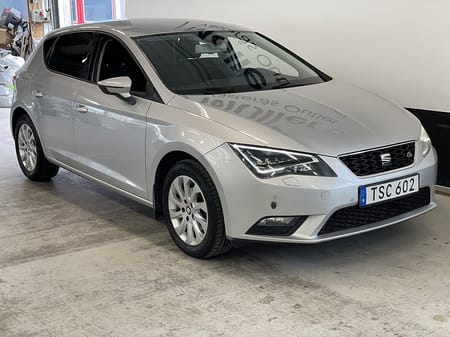 SEAT Leon TSI 105hk DSG7 Style Gps Värmare Teknikpaket