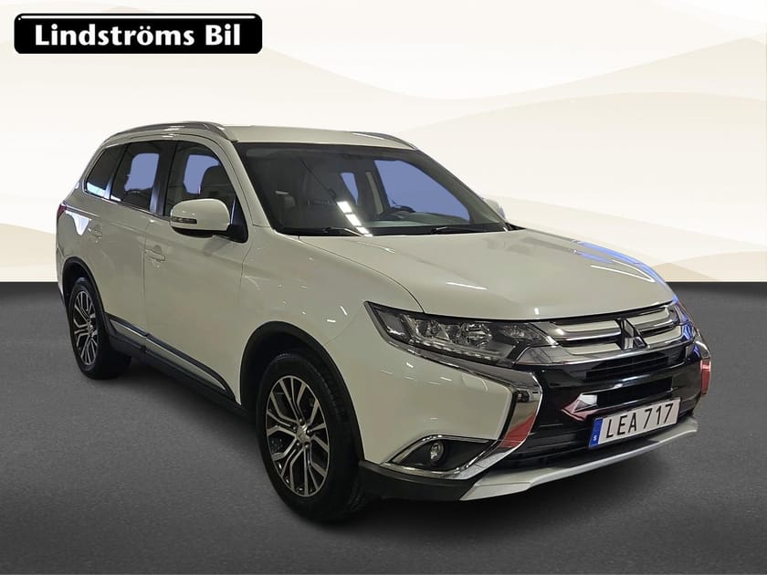 Bild 3 av Mitsubishi Outlander 2.2 Di-D 4WD Business 7- Sits Dragkrok Vinterhjul