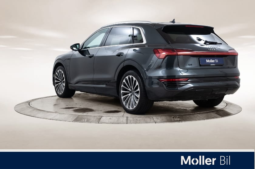 Bilde 3 av Audi Q8 50 e-tron quattro advanced