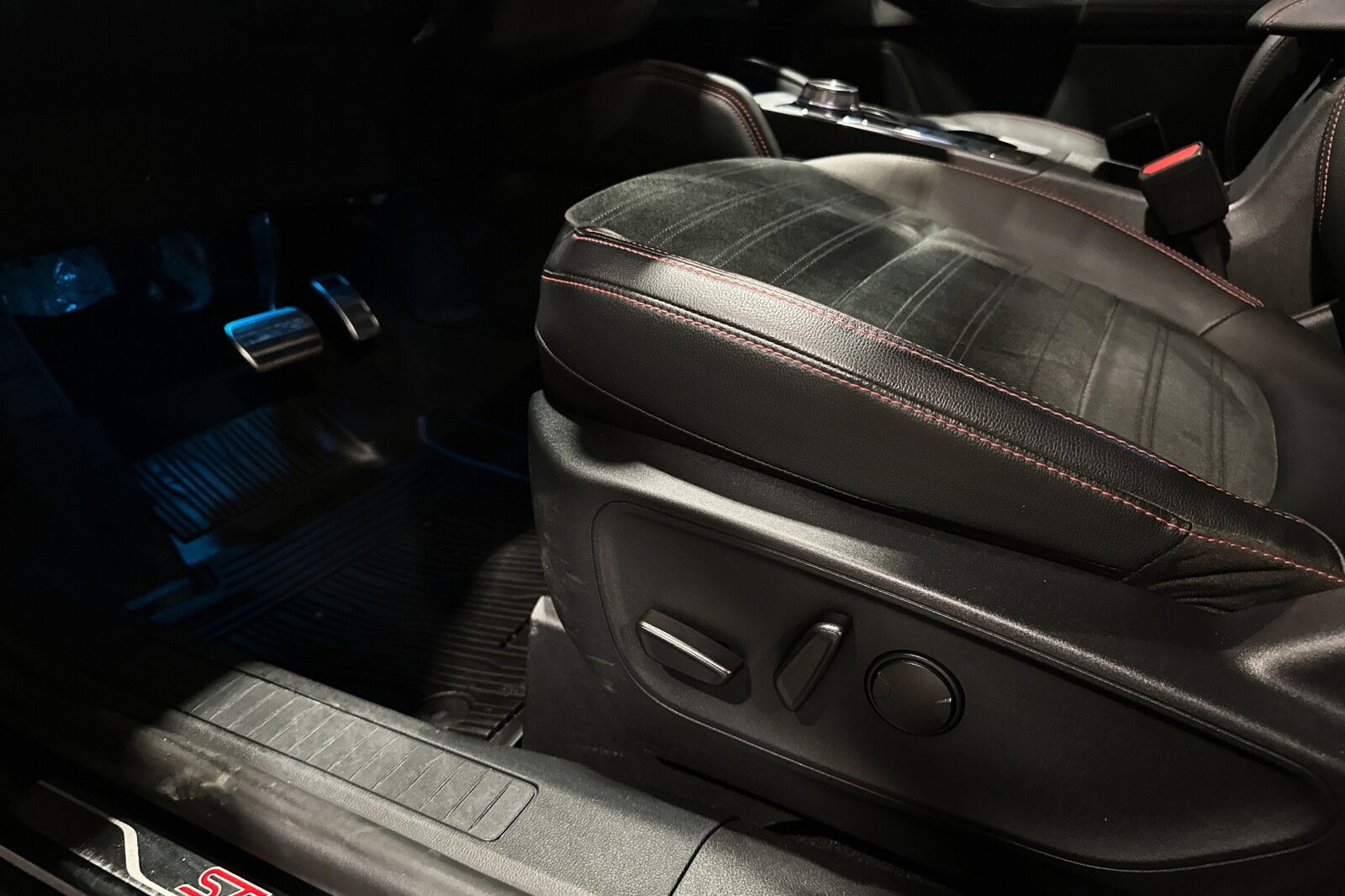 Ford Kuga Plug-In Hybrid bilde 18