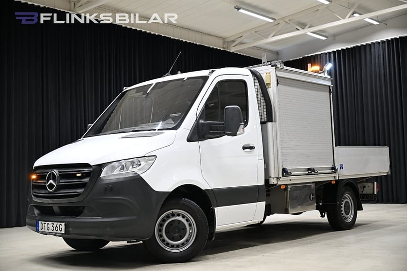 Bild 1 av Mercedes-Benz Sprinter 316 CDI Chassi 7G+ 163HK Automat|Halvskåp|Flak|Inredning|Leasbar