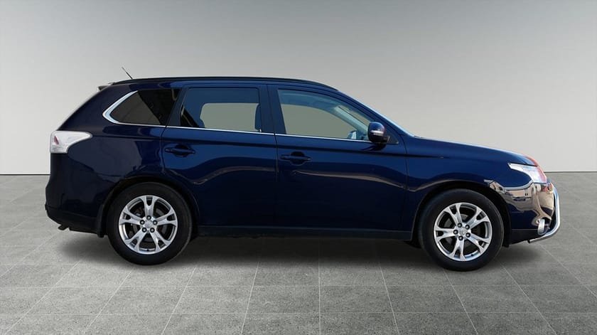 Bild 5 av Mitsubishi Outlander 2.2 150hk 4WD Business | 871 kr/mån | 7-Sits | Värmare