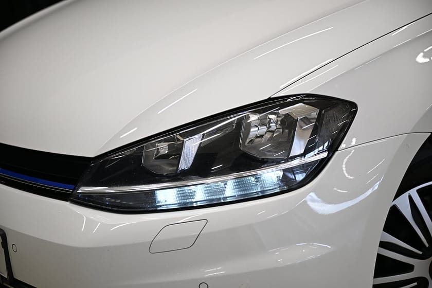 Bild 5 av Volkswagen Golf 1.5 DSG TGI 130HK M/K-Värmare|GPS|PDC|AppleCarplay